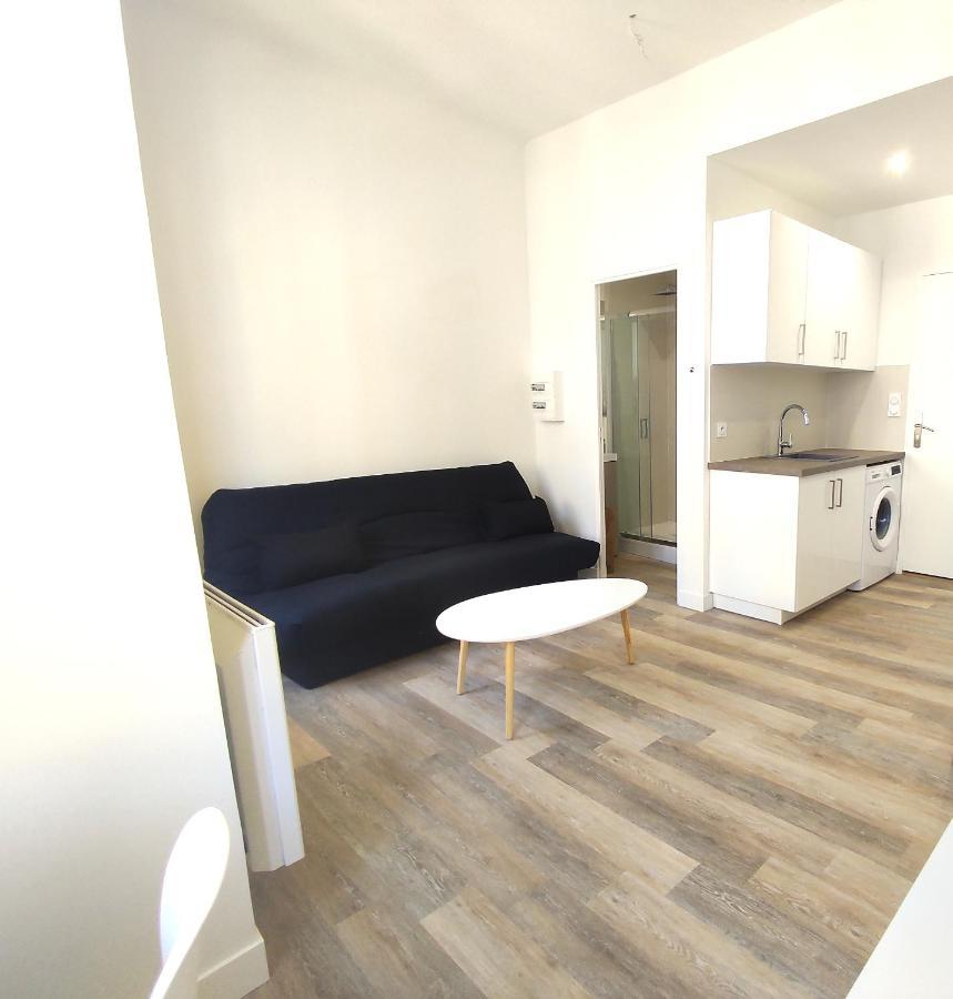 Stalingrad - Studio Apartment Nizza